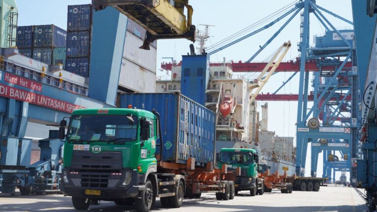 Menjaga Keberlanjutan Logistik Nasional: IPC TPK Siapkan Operasional Penuh Selama Libur Lebaran 2025